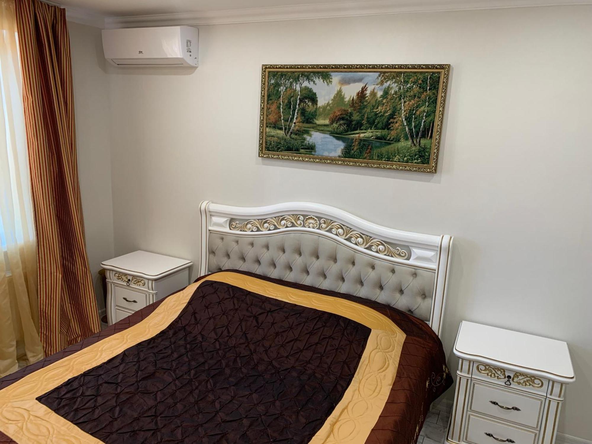Apartment Premium Vip Berdychiv Екстериор снимка